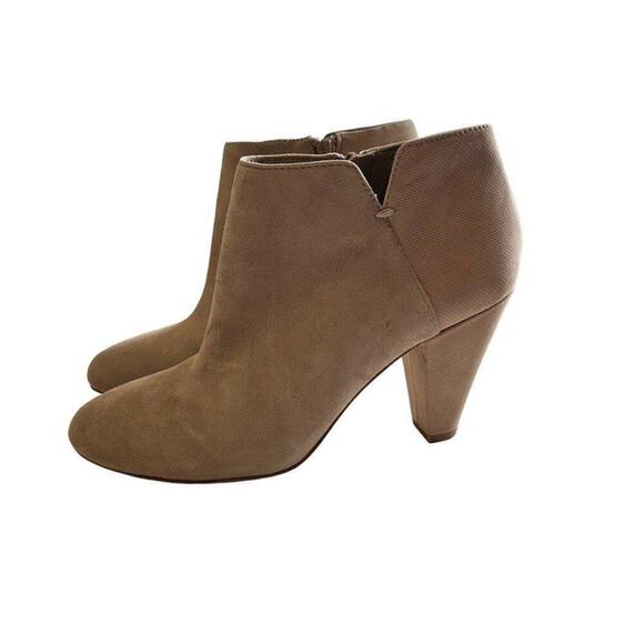 Gianni Bini Suede‎ Booties Women's 7.5 Tan Zip Boho Leather - Picture 3 of 9